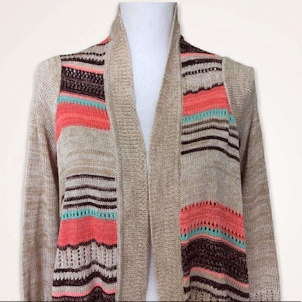 Bonfire Open Knitted Cardigan- Buttons - Picture 4 of 6